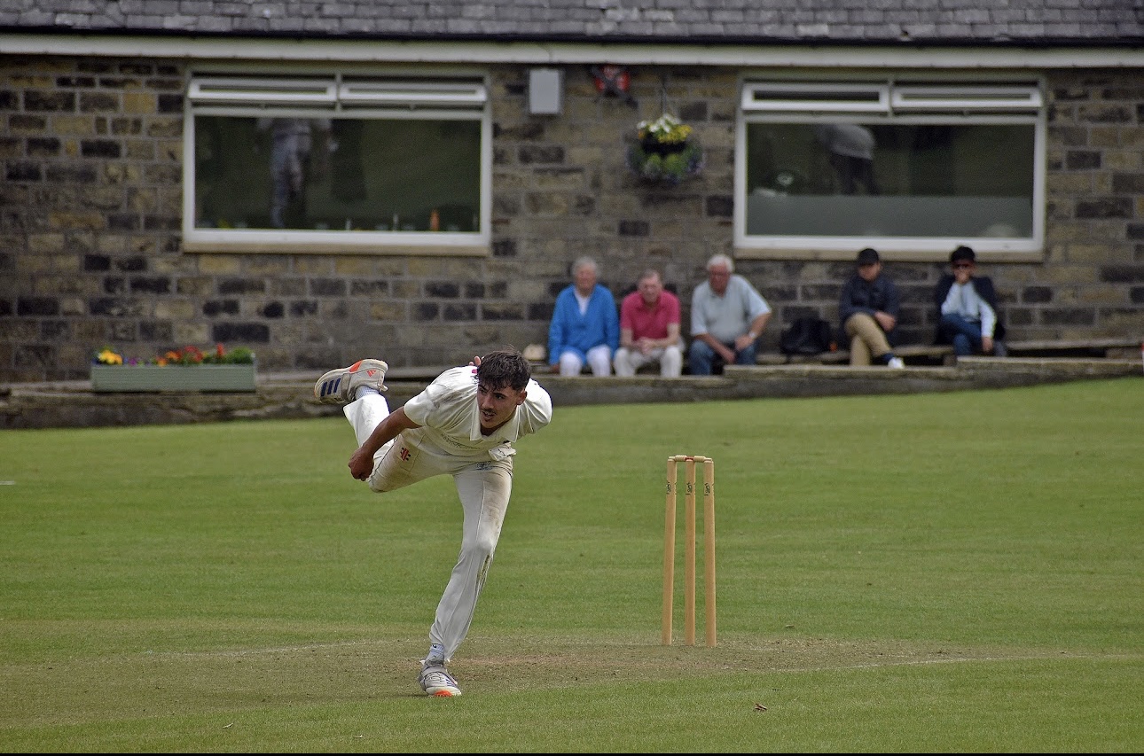 Max Cricket bowl-We Build Lasting Relationships